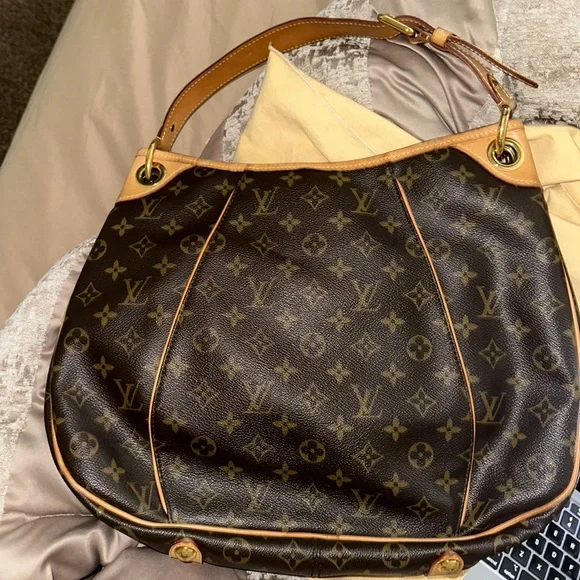 Louis Vuitton Galliera monogram pm - Picture 3 of 15